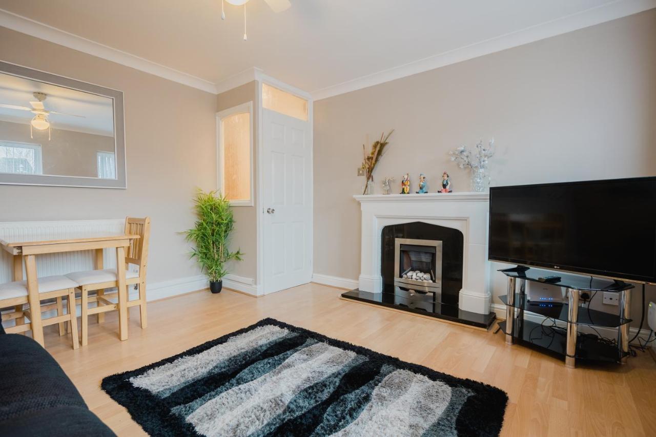 Hullidays - Hymers Apartment Kingston upon Hull Bagian luar foto